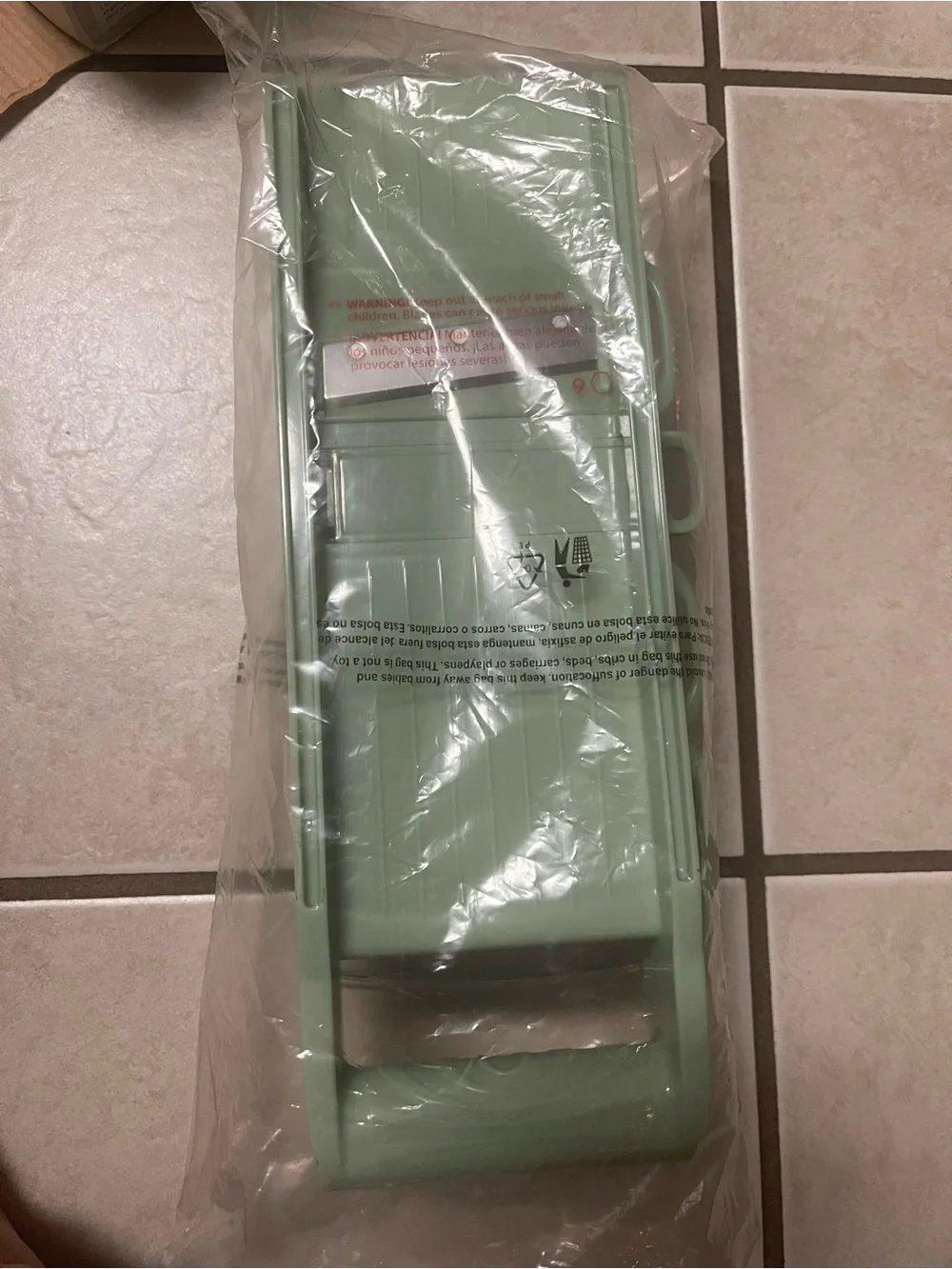 8-Piece Green Kitchen Slicer and Grater Set